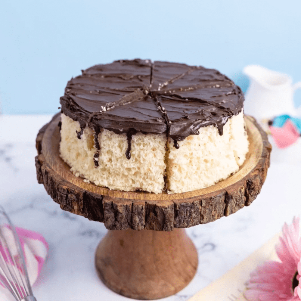 The Vanilla Bean DIY Cake Kit
